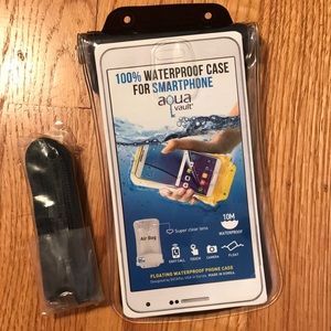 Floating waterproof phone case